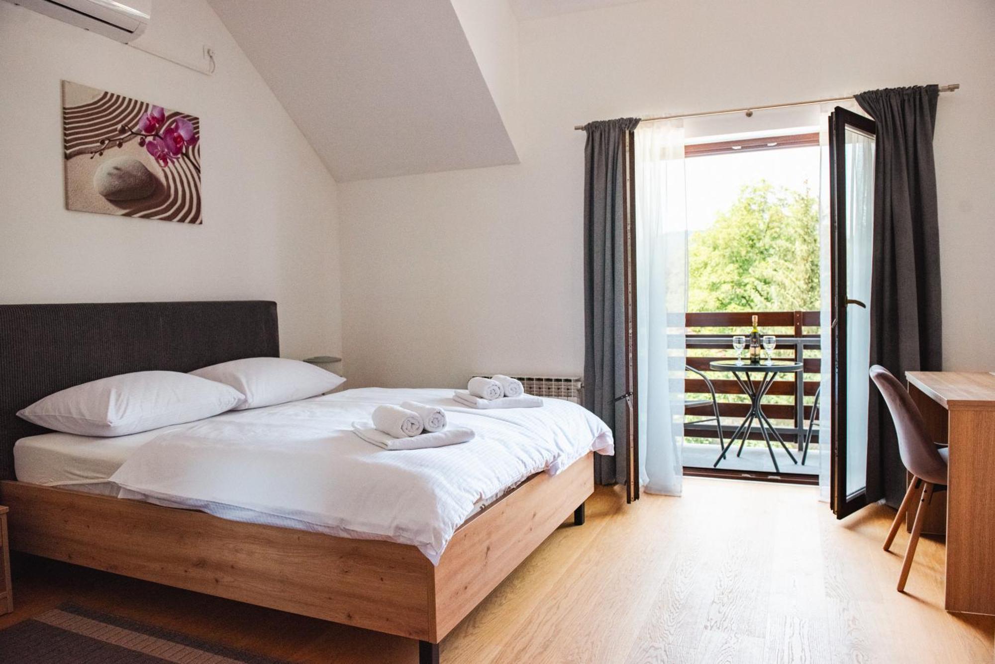 Rooms Enter Ogulin Ostarije Exterior foto